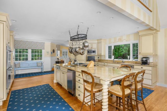 359 Baxter Neck Road, Marstons Mills, MA 02648