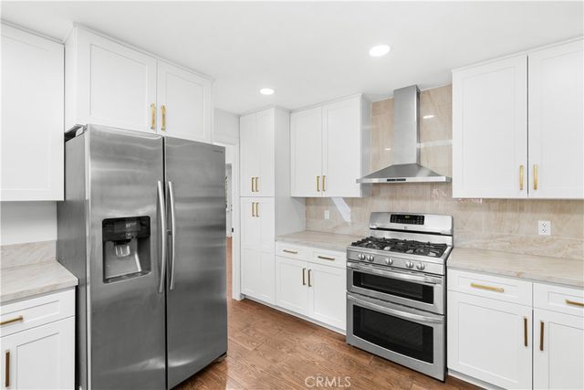 26096 Adamor Road, Calabasas, CA 91302
