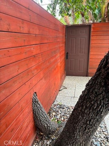 26096 Adamor Road, Calabasas, CA 91302