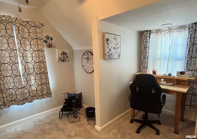 1617 INDIANA Drive, Galesburg, IL 61401