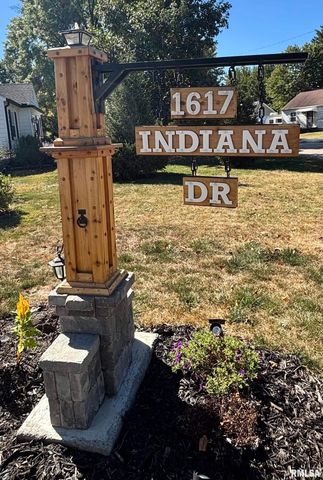 1617 INDIANA Drive, Galesburg, IL 61401