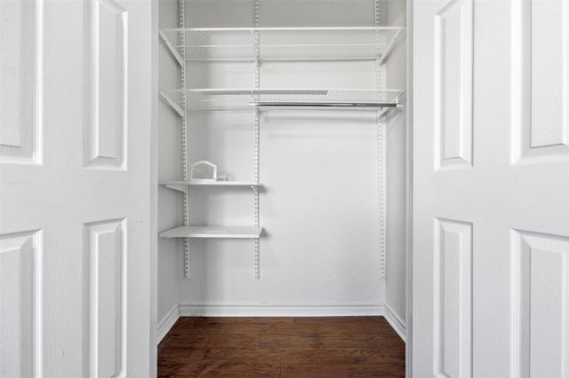 365 Rose Mayer LOOP, La Grange, TX 78945