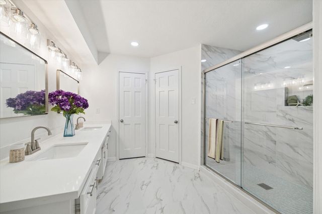 2502 Riverlawn Drive, Houston, TX 77339