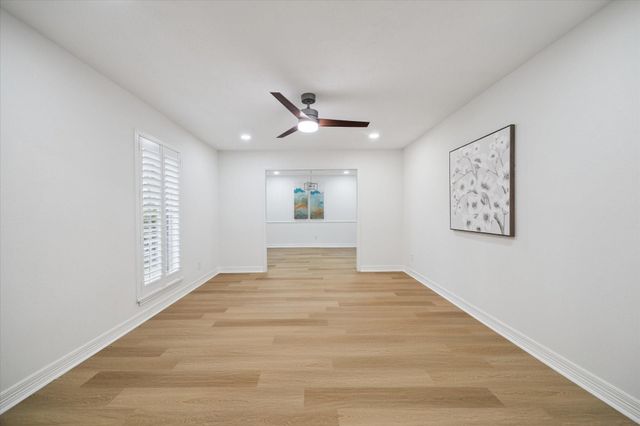 2502 Riverlawn Drive, Houston, TX 77339