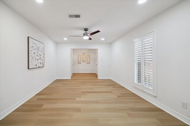 2502 Riverlawn Drive, Houston, TX 77339