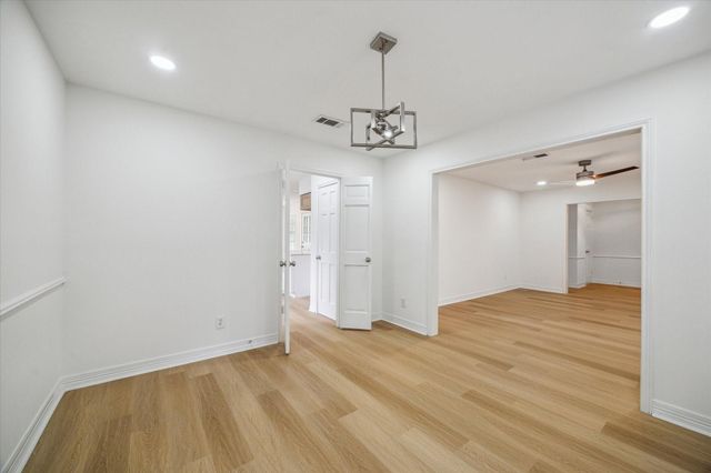 2502 Riverlawn Drive, Houston, TX 77339