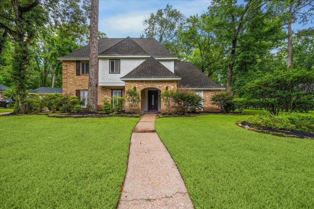 2502 Riverlawn Drive, Houston, TX 77339