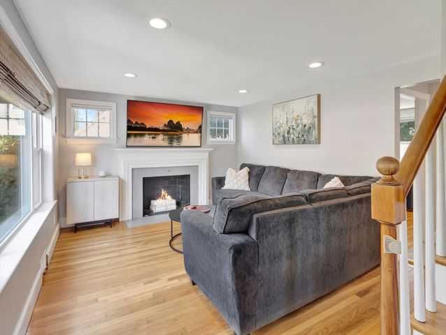122 Moncrief, Rockland, MA 02370
