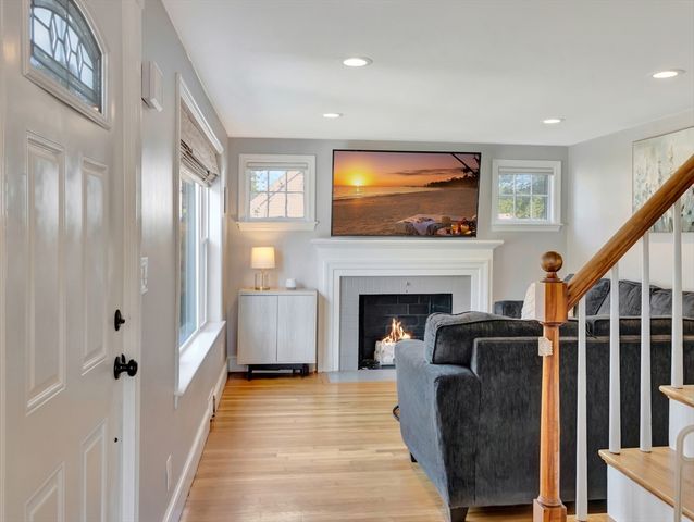 122 Moncrief, Rockland, MA 02370