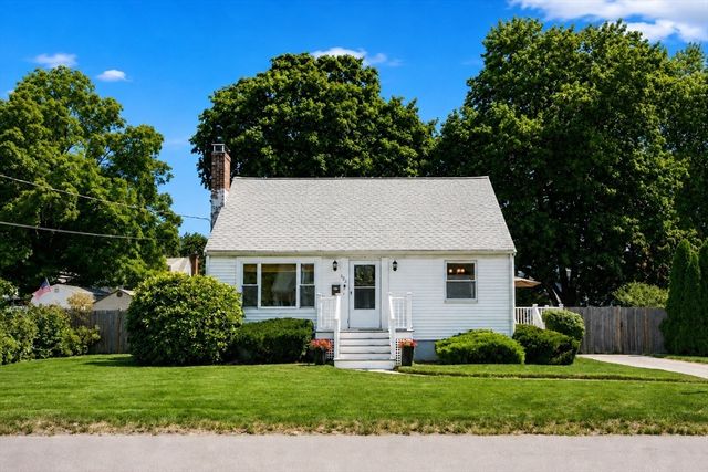 122 Moncrief, Rockland, MA 02370