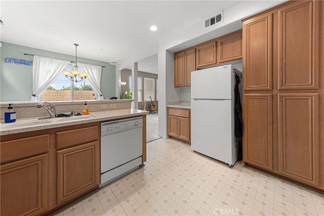 1827 Redfield Rd., Riverside, CA 92507