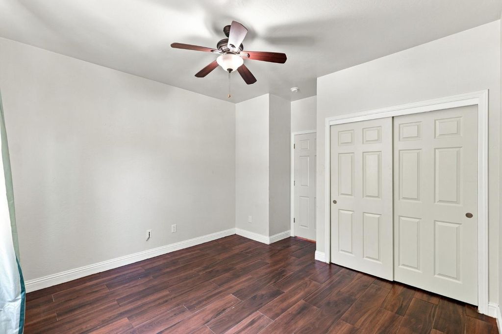 Image 26 of property listing at 537 S Fordham Avenue, Fresno, CA 93727