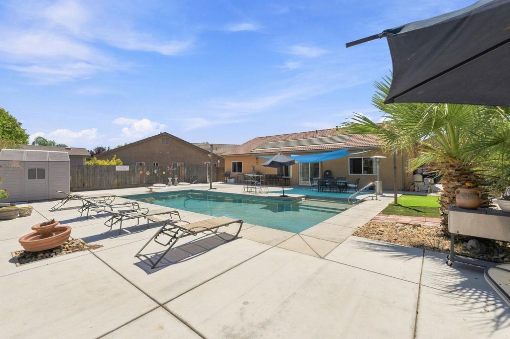 Image 31 of property listing at 537 S Fordham Avenue, Fresno, CA 93727