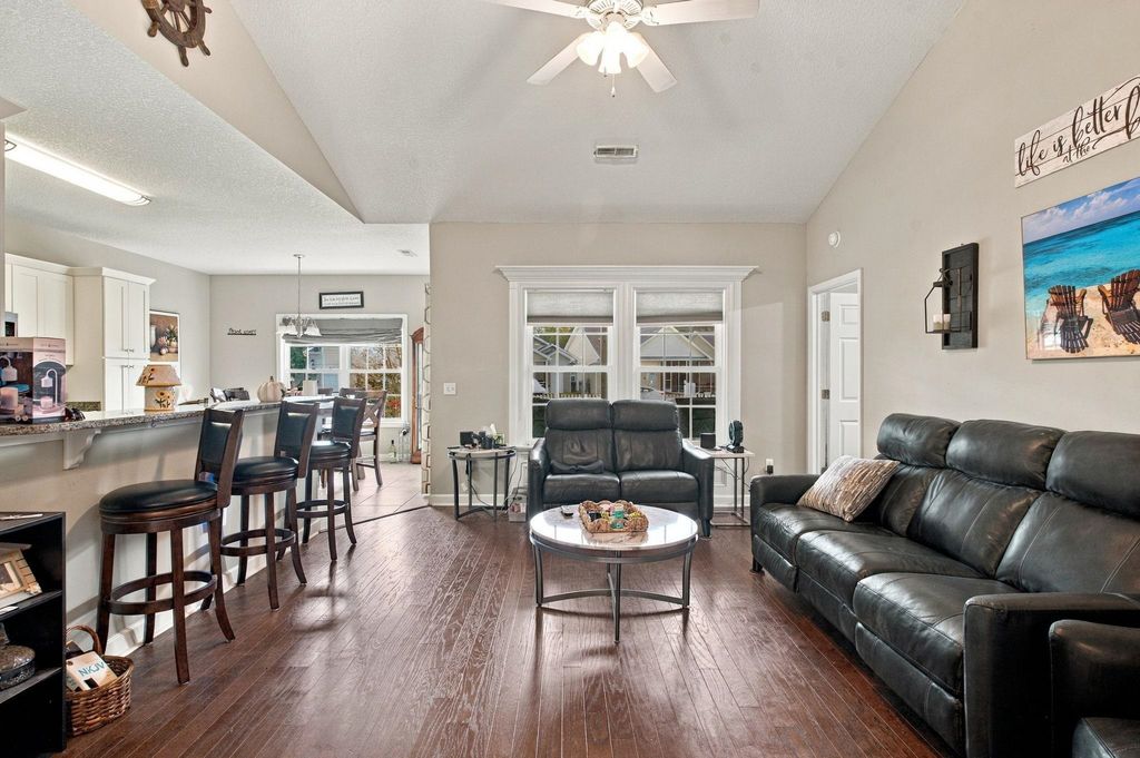 209 Archdale St., Myrtle Beach, SC 29588 — photo 3