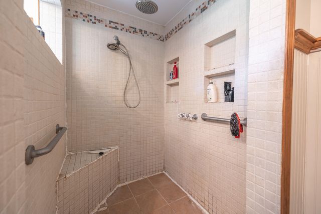 20623 W Ashley Creek Road, Raymondville, MO 65555