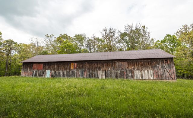 20623 W Ashley Creek Road, Raymondville, MO 65555