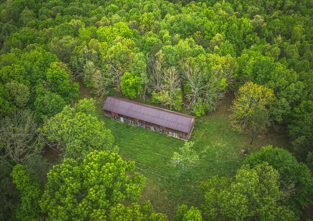 20623 W Ashley Creek Road, Raymondville, MO 65555