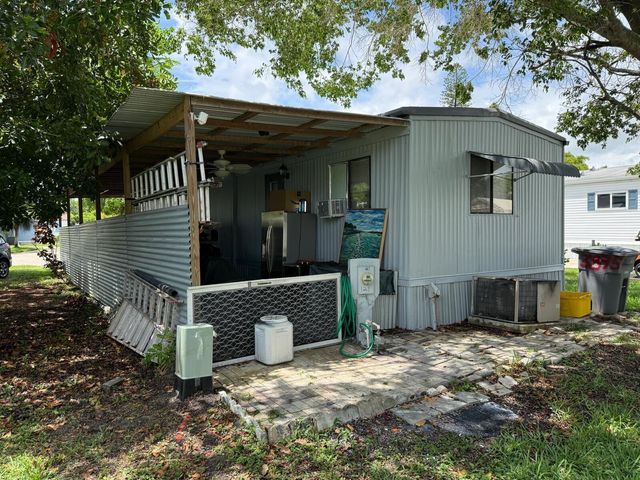 3875 Sheraton Circle 121, Boynton Beach, FL 33436