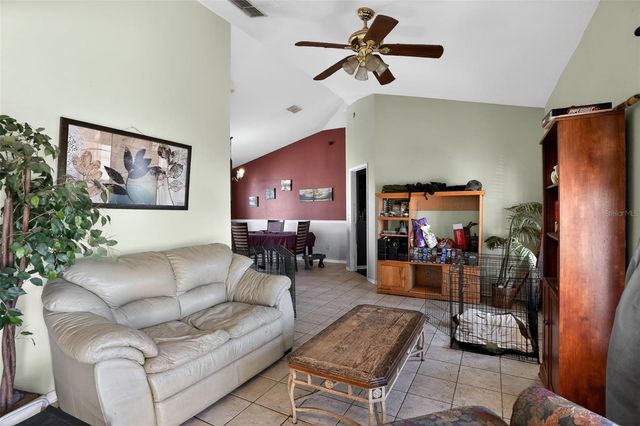 5564 LOMA VISTA LOOP, Davenport, FL 33896