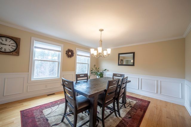 23 Valleyview Drive, Merrimack, NH 03054