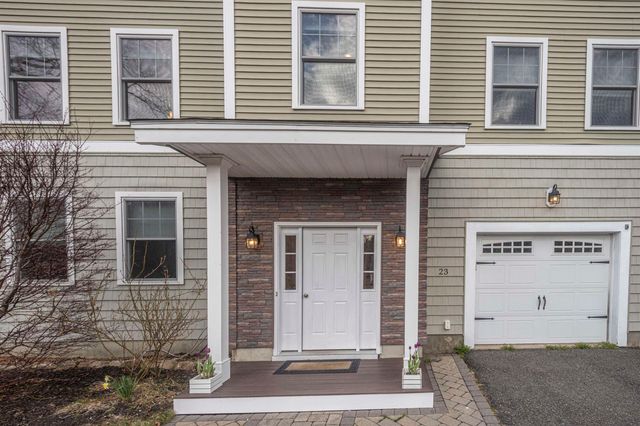 23 Valleyview Drive, Merrimack, NH 03054