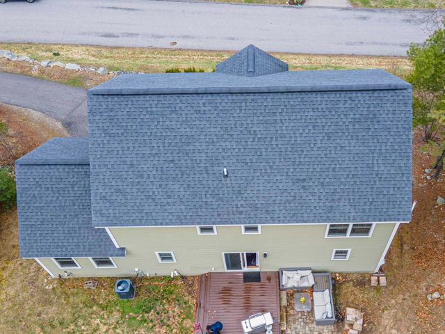 23 Valleyview Drive, Merrimack, NH 03054