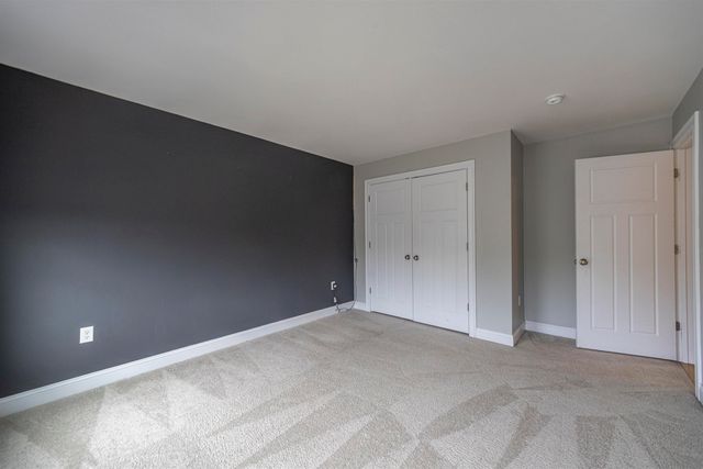 23 Valleyview Drive, Merrimack, NH 03054