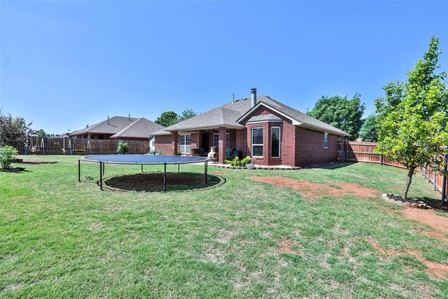 13912 Teagen Lane, Yukon, OK 73099