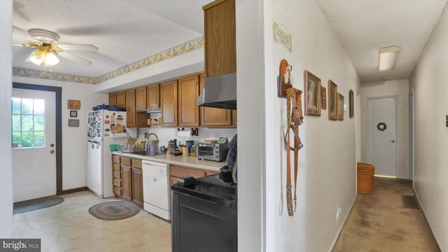 299 BRIDGE ST, Collegeville, PA 19426
