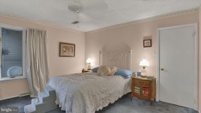 299 BRIDGE ST, Collegeville, PA 19426