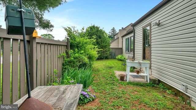 299 BRIDGE ST, Collegeville, PA 19426