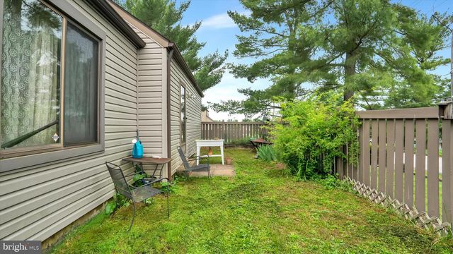 299 BRIDGE ST, Collegeville, PA 19426