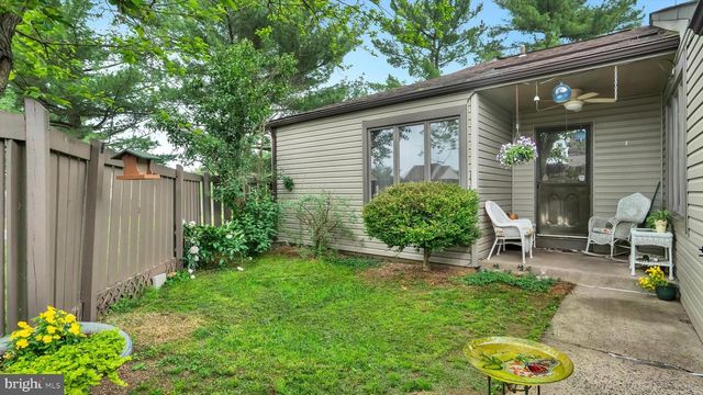 299 BRIDGE ST, Collegeville, PA 19426