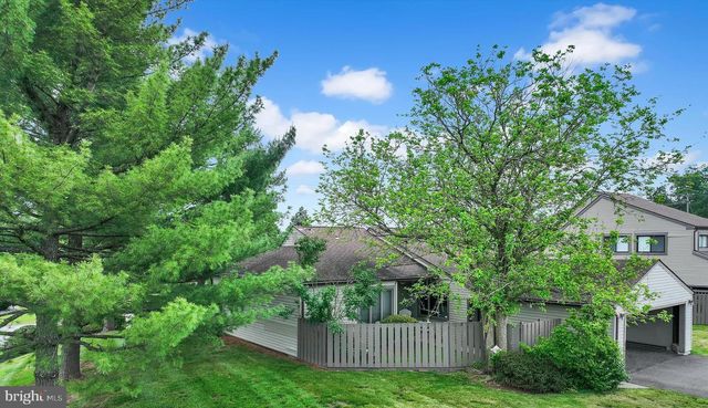 299 BRIDGE ST, Collegeville, PA 19426