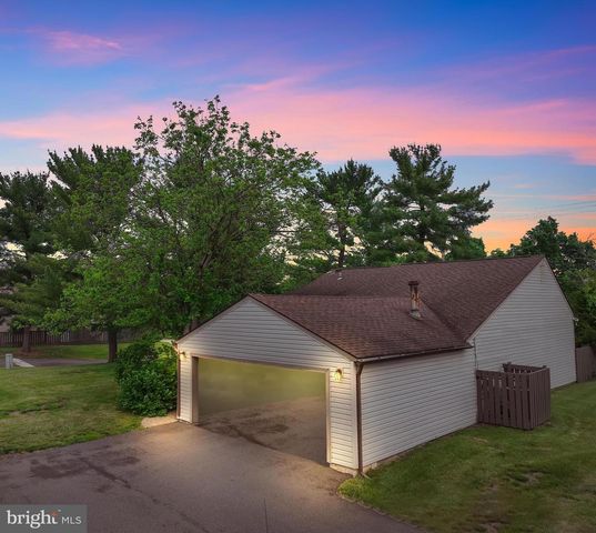 299 BRIDGE ST, Collegeville, PA 19426