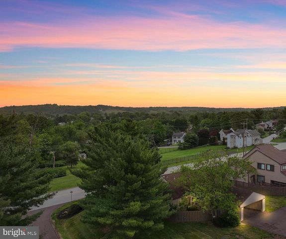 299 BRIDGE ST, Collegeville, PA 19426