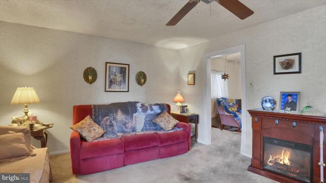 299 BRIDGE ST, Collegeville, PA 19426