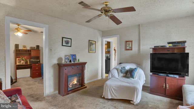 299 BRIDGE ST, Collegeville, PA 19426