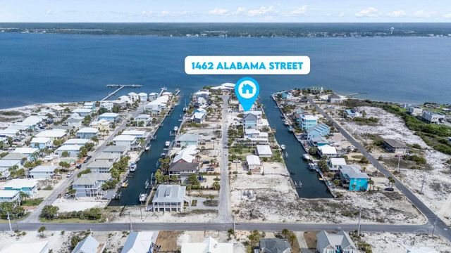 1462 Alabama St, Navarre Beach, FL 32566