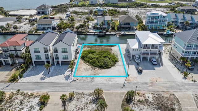 1462 Alabama St, Navarre Beach, FL 32566