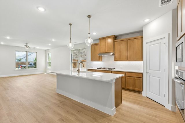 2283 Railhead Trail, Waxahachie, TX 75165