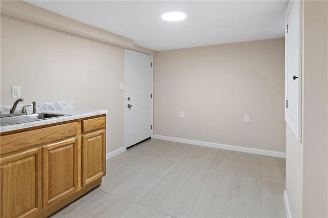 1562 Allerton Avenue, Bronx, NY 11207