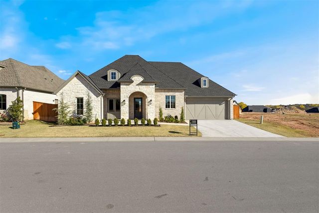 4008 Stone Briar Trail, Edmond, OK 73034