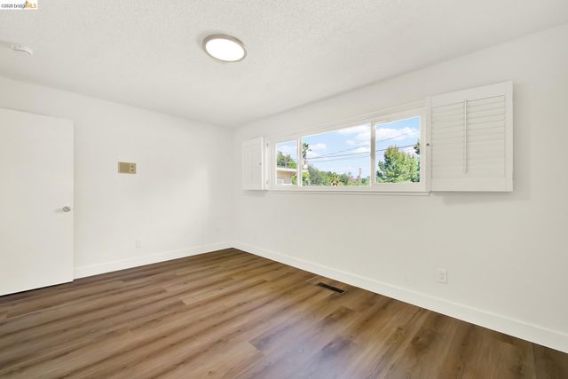 8 N Lake Dr, Antioch, CA 94509