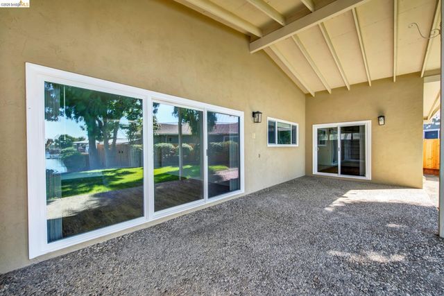 8 N Lake Dr, Antioch, CA 94509
