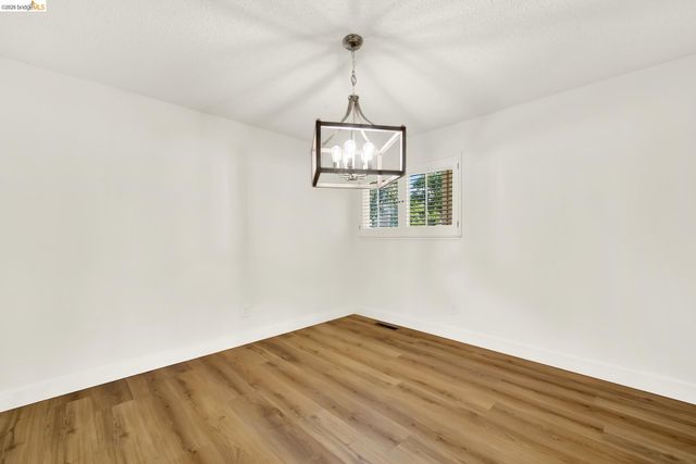 8 N Lake Dr, Antioch, CA 94509