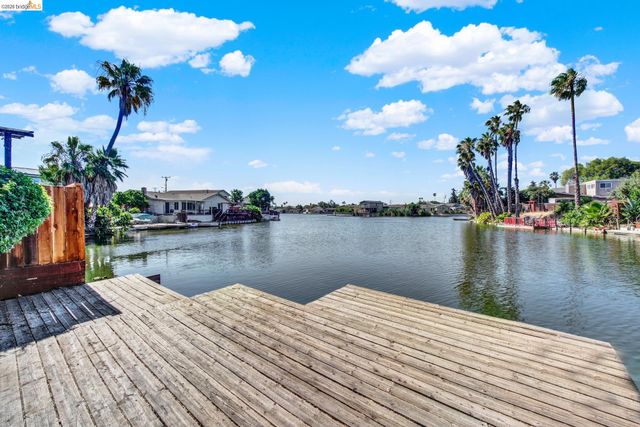 8 N Lake Dr, Antioch, CA 94509