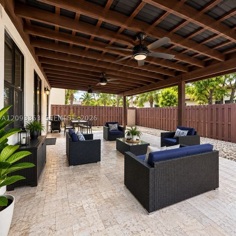 8830 NW 101st Pl, Doral, FL 33178