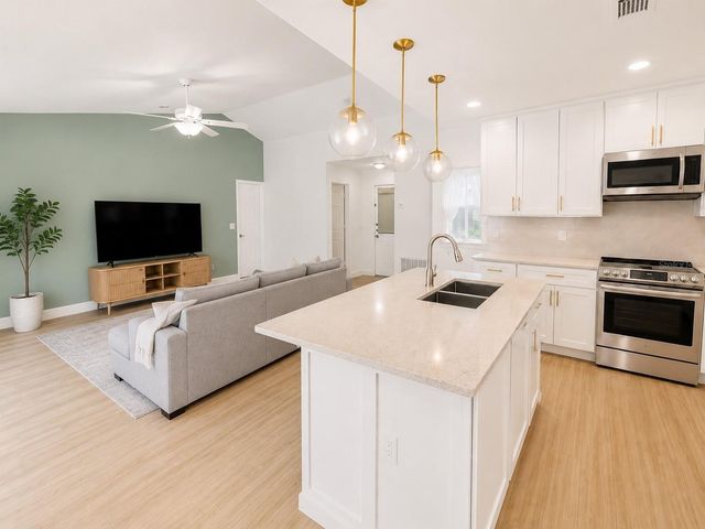 338 MANTIS LOOP, Apopka, FL 32703