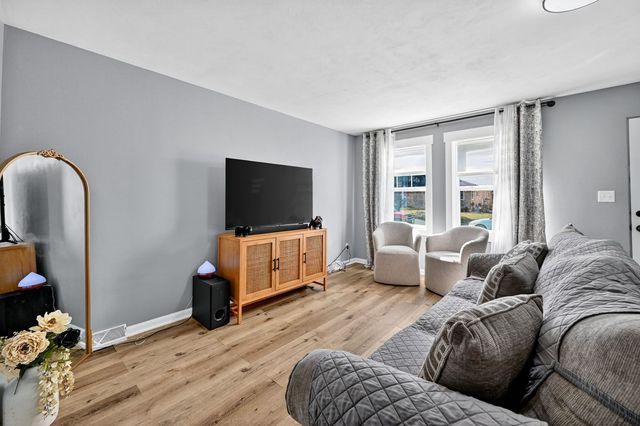 1314 W Washington Street, Ottawa, IL 61350